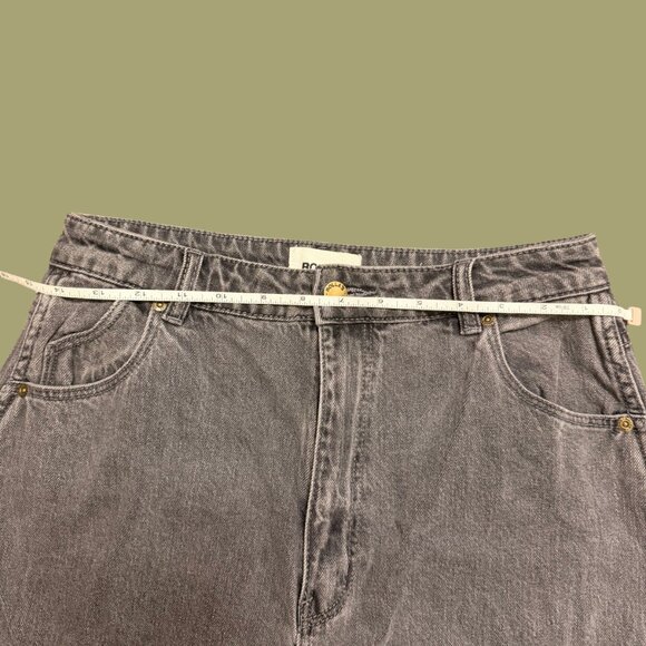 🖤 Rolla’s “Elle” Super High Rise Relaxed Jeans in Washed Black (Size 30) - Picture 5 of 10